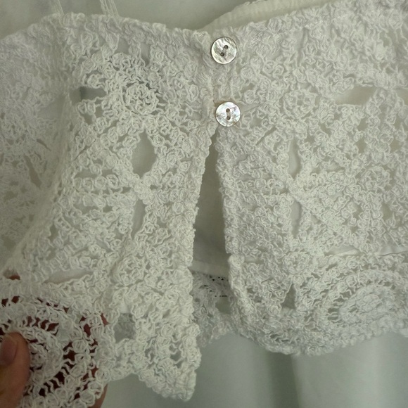 NWT MINKPINK Antonella Ivory Crochet Lace Top Size XS - Picture 6 of 8